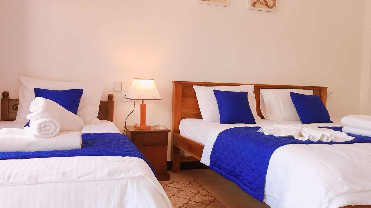 Blue Whale Holiday Hotel Mirissa Eksteriør billede